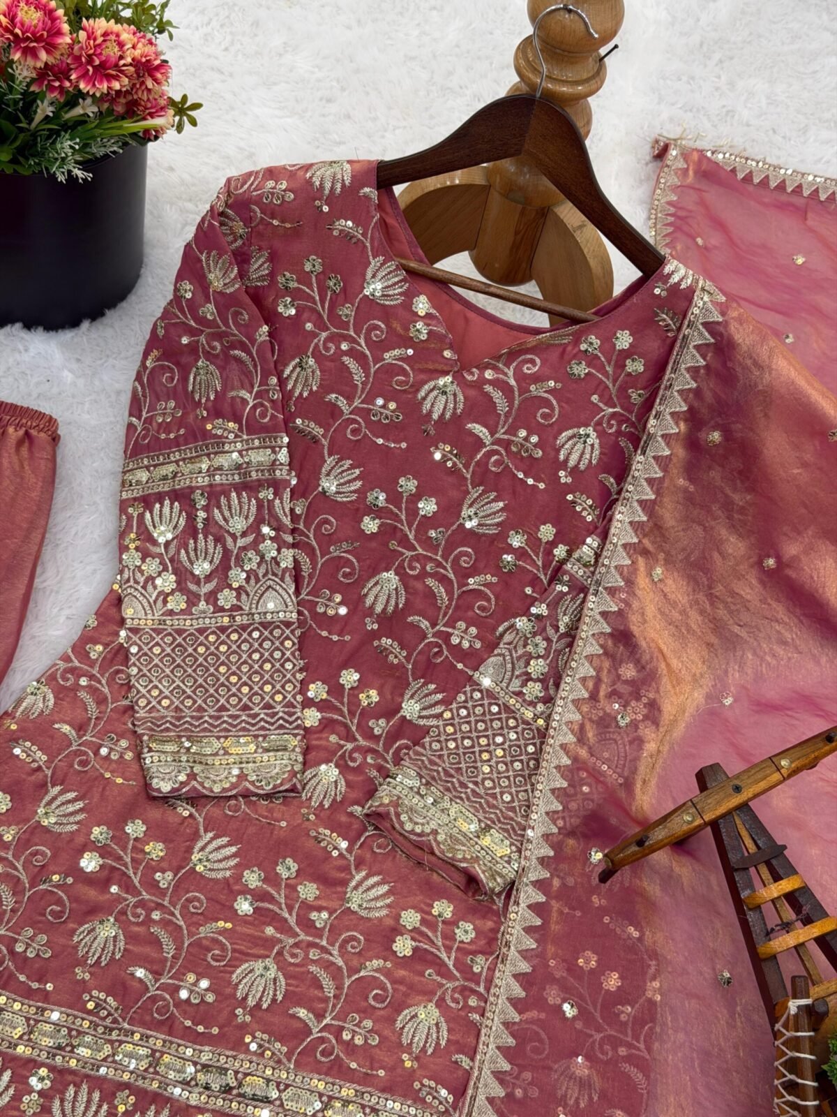 Presenting New Designer Collection in GMY Silk (Pink) - Image 7