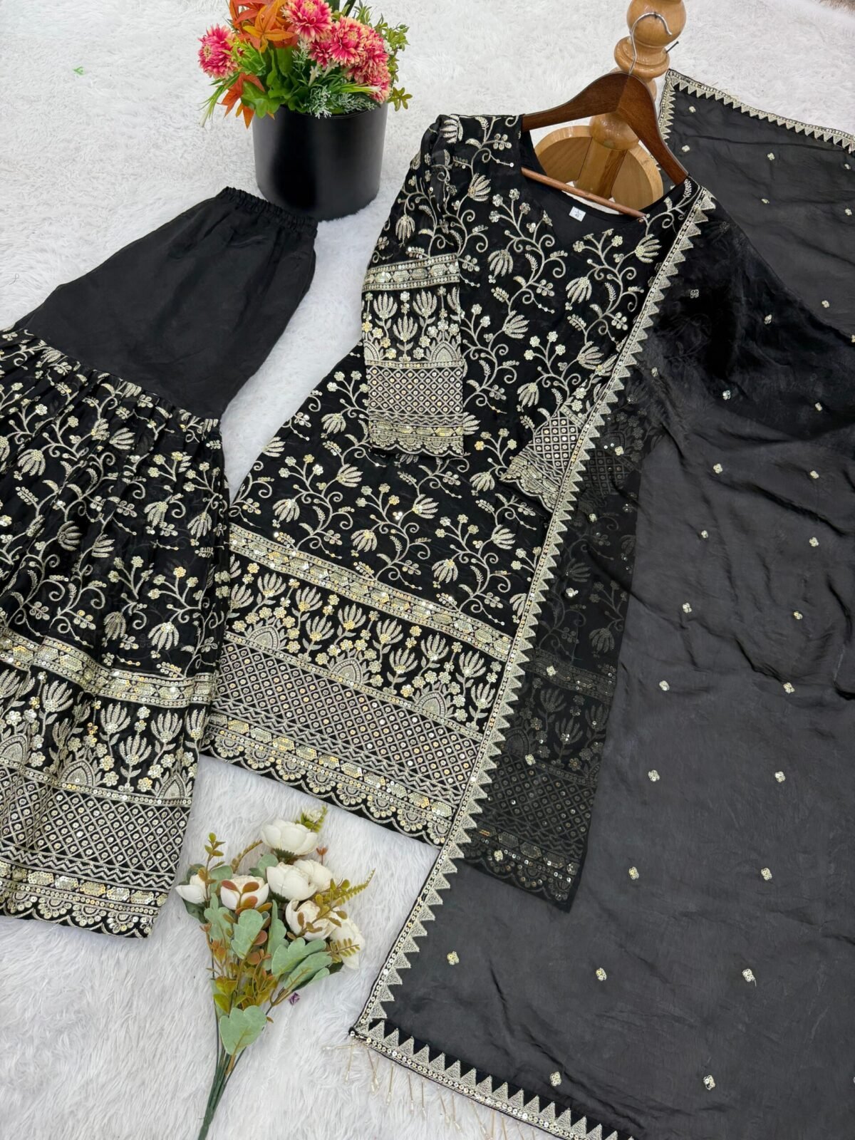 Presenting New Designer Collection in GMY Silk (Black) - Image 8