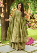 Elegant Heavy Embroidered Sequence Work Set (Green) - Image 4