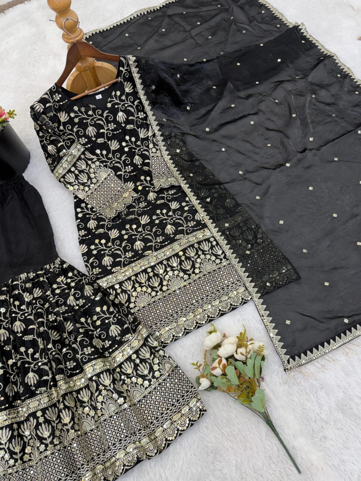 Presenting New Designer Collection in GMY Silk (Black) - Image 9